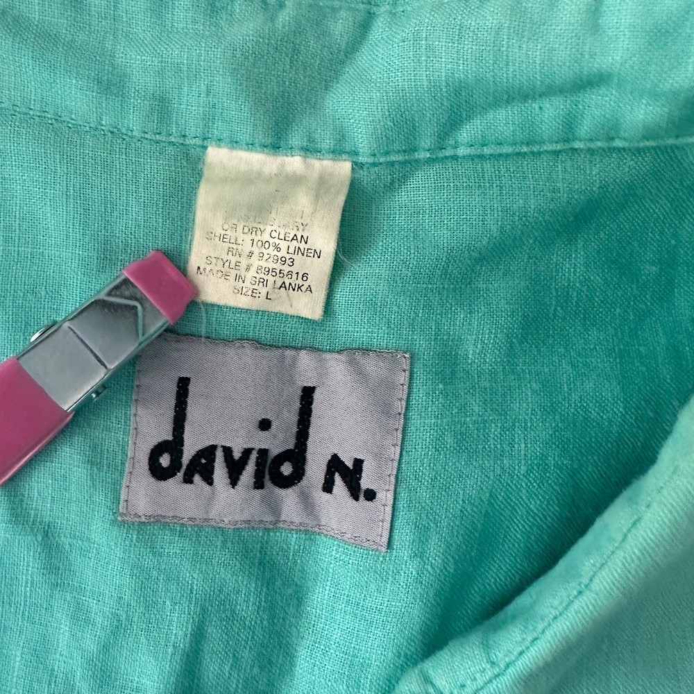David N 100% Linen Seafoam Green Embroidered Colorful Peacock Blouse L - Picture 8 of 12